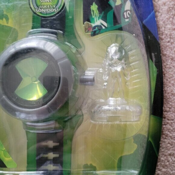 NEW Ben 10 Ultimate Omnitrix Watch Toy NWT Ben10 Alien Force BanDai - Picture 3 of 12